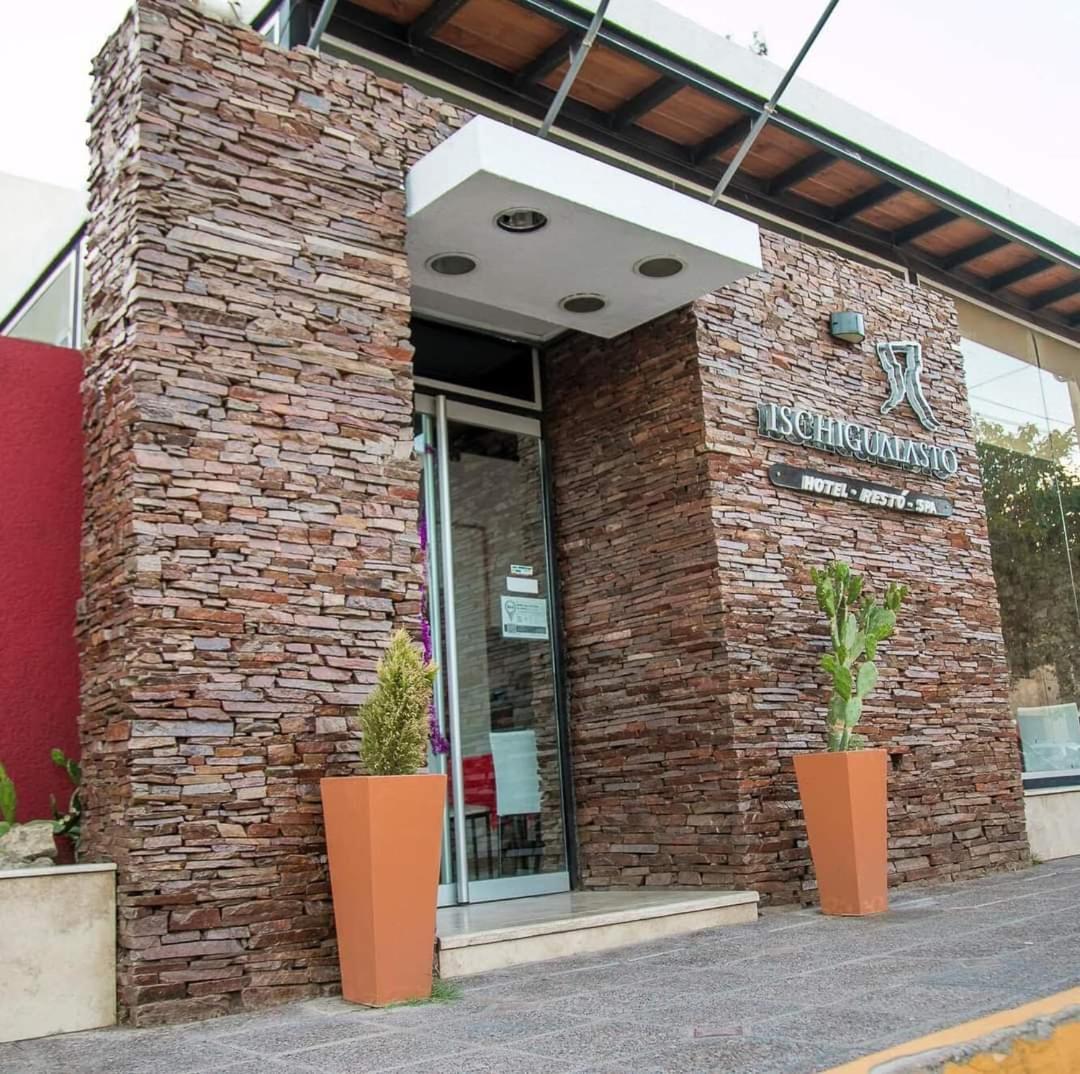 Hotel Ischigualasto San Juan Bagian luar foto